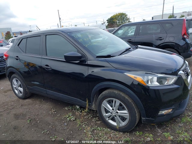 12720337 :رقم المزاد ، 3N1CP5CU5KL536522 vin ، 2019 Nissan Kicks S/sr/sv مزاد بيع