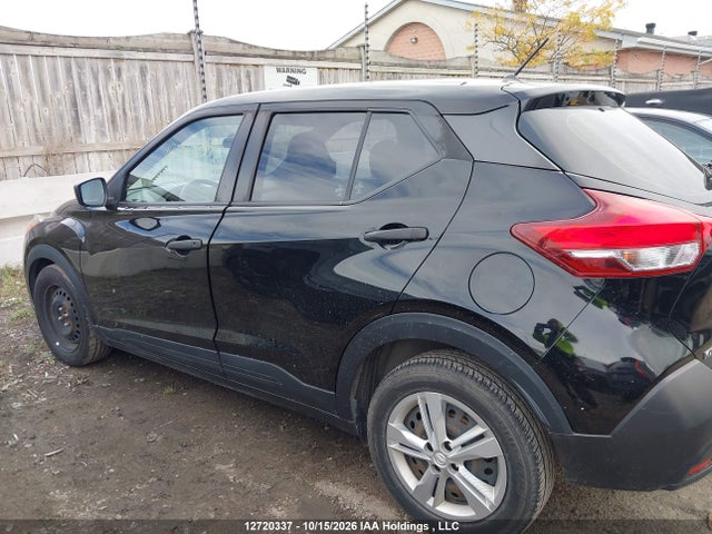 12720337 :رقم المزاد ، 3N1CP5CU5KL536522 vin ، 2019 Nissan Kicks S/sr/sv مزاد بيع