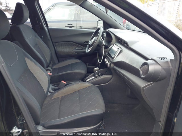 12720337 :رقم المزاد ، 3N1CP5CU5KL536522 vin ، 2019 Nissan Kicks S/sr/sv مزاد بيع