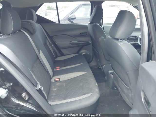 12720337 :رقم المزاد ، 3N1CP5CU5KL536522 vin ، 2019 Nissan Kicks S/sr/sv مزاد بيع