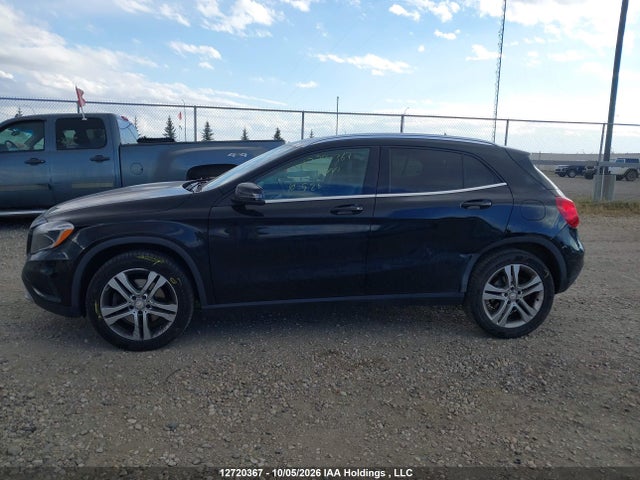 WDCTG4GB5FJ132885 Mercedes-Benz Gla 250 4matic