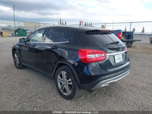 WDCTG4GB5FJ132885 Mercedes-Benz Gla 250 4matic