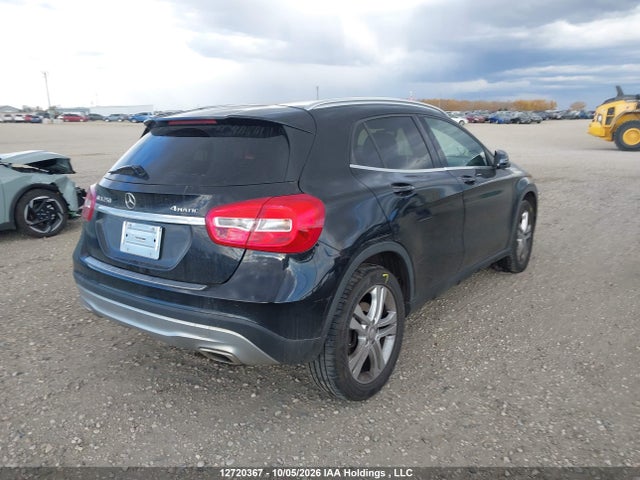 WDCTG4GB5FJ132885 Mercedes-Benz Gla 250 4matic