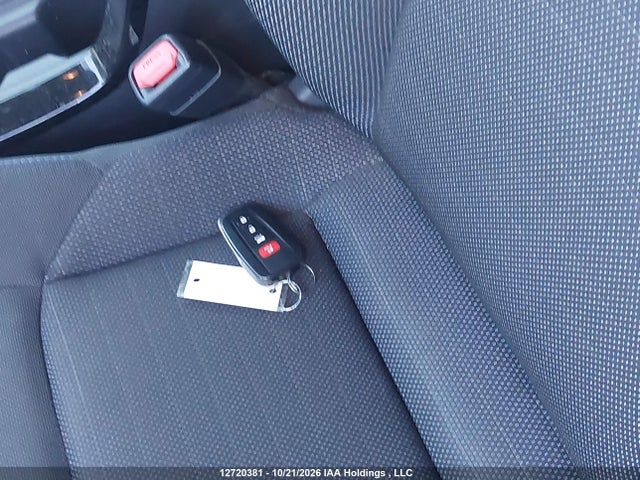 5YFB4MBE3MP084923 Toyota COROLLA SE
