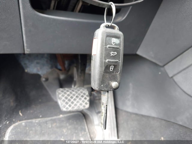 3VW2K7AJ2FM303898 Volkswagen JETTA SEDAN