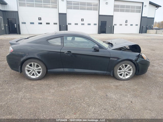 12720429 :رقم المزاد ، KMHHM65D38U272872 vin ، 2008 Hyundai Tiburon Gs مزاد بيع