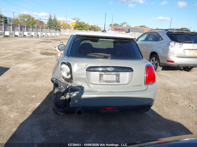 Продаж на аукціоні авто 2019 Mini 5 Door Cooper, vin: WMWXU1C58K2J02120, номер лоту: 12720431