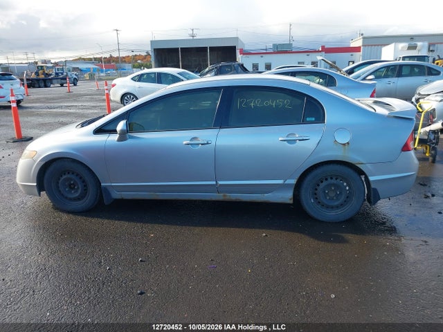 2006 Honda Civic Lx მანქანა იყიდება აუქციონზე, vin: 2HGFA16526H511795, აუქციონის ნომერი: 12720452