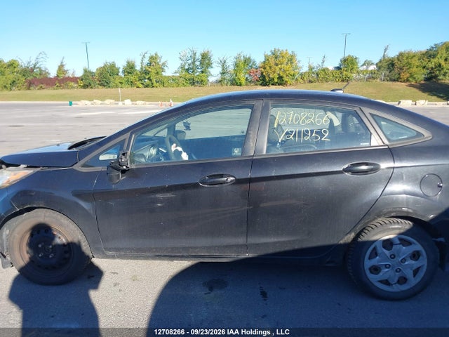 2013 Ford Fiesta Se მანქანა იყიდება აუქციონზე, vin: 3FADP4BJ2DM211252, აუქციონის ნომერი: 12708266