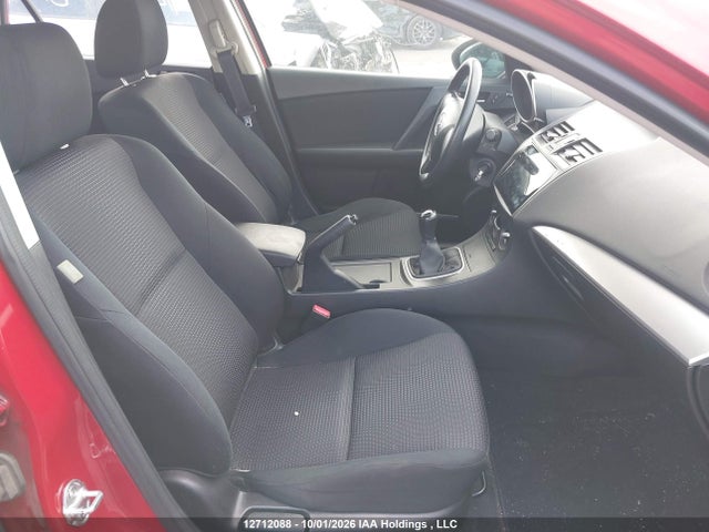 12712088 :رقم المزاد ، JM1BL1KF3C1599675 vin ، 2012 Mazda Mazda3 Gx مزاد بيع