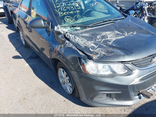 Chevrolet Sonic Lt Auto 2017 1G1JD5SH9H4169312 Image 6