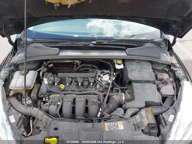 Ford Focus Titanium 2017 1FADP3J22HL320922 Image 10