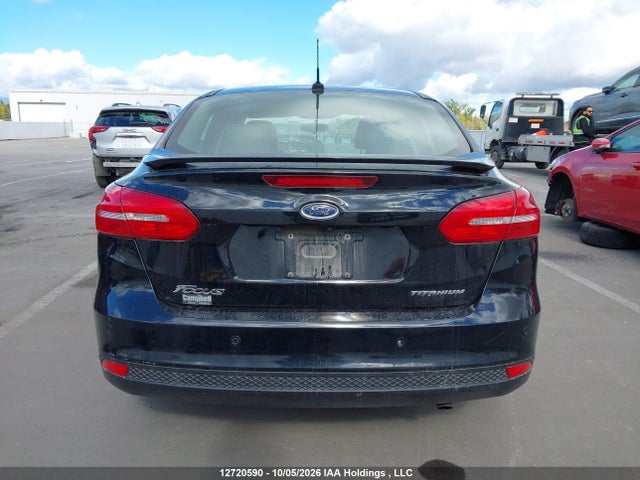 Ford Focus Titanium 2017 1FADP3J22HL320922 Image 17