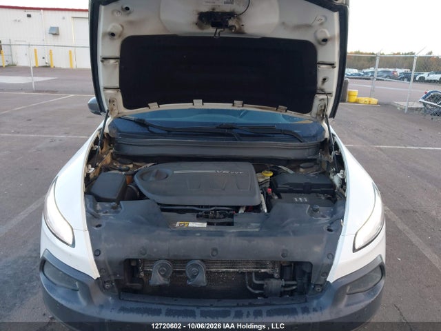 12720602 :رقم المزاد ، 1C4PJMBS2GW199903 vin ، 2016 Jeep Cherokee Trailhawk مزاد بيع