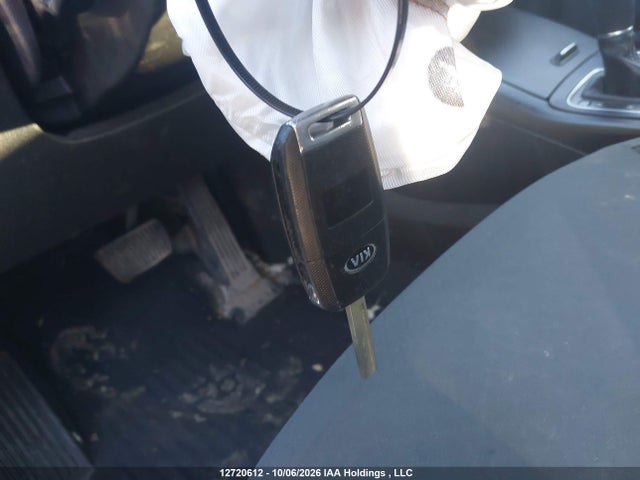 12720612 :رقم المزاد ، 5XYPGDA34GG065481 vin ، 2016 Kia Sorento 2.4l Lx مزاد بيع