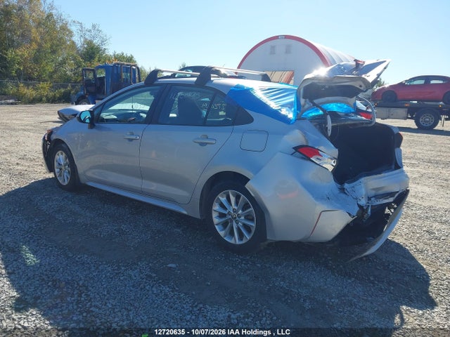 Toyota Corolla Le/xle 2022 5YFBPMBE1NP331882 Image 3