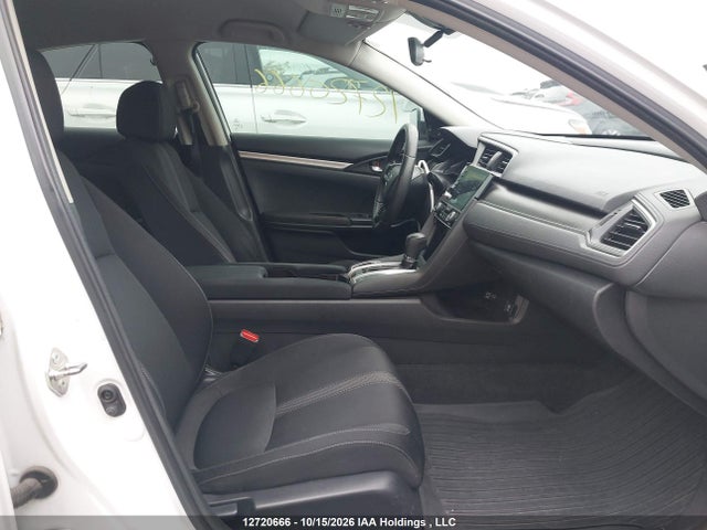 2HGFC2F59KH006590 Honda Civic Lx