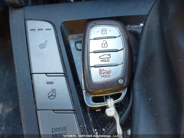 Продажа на аукционе авто 2017 Hyundai Elantra Se/value/limited, vin: KMHD84LF2HU171964, номер лота: 12720670