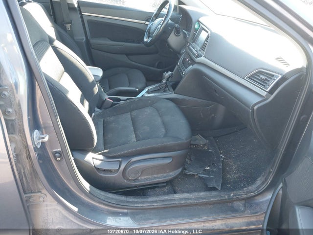 Продажа на аукционе авто 2017 Hyundai Elantra Se/value/limited, vin: KMHD84LF2HU171964, номер лота: 12720670