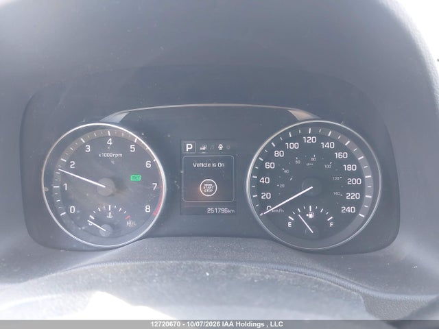 Продажа на аукционе авто 2017 Hyundai Elantra Se/value/limited, vin: KMHD84LF2HU171964, номер лота: 12720670