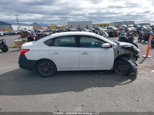 2017 Nissan Sentra 1.8 S/1.8 Sl/1.8 Sv მანქანა იყიდება აუქციონზე, vin: 3N1AB7AP0HL682477, აუქციონის ნომერი: 12720678
