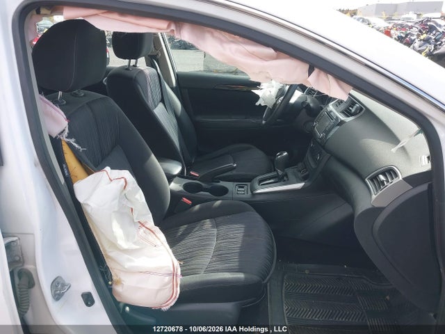 2017 Nissan Sentra 1.8 S/1.8 Sl/1.8 Sv მანქანა იყიდება აუქციონზე, vin: 3N1AB7AP0HL682477, აუქციონის ნომერი: 12720678