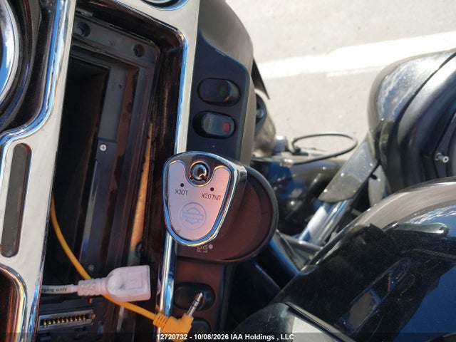 12720732 :رقم المزاد ، 5HD1FC4129Y605862 vin ، 2009 Harley-davidson Flhtcu مزاد بيع