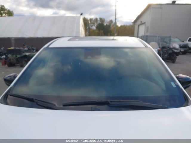 Chrysler Pacifica Limited 2026 2C4RC1GG5TR244227 Image 16