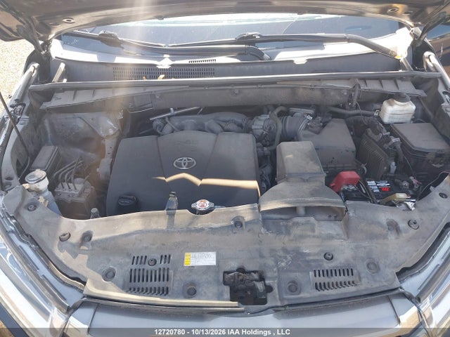 Продаж на аукціоні авто 2019 Toyota Highlander, vin: 5TDJZRFH3KS731842, номер лоту: 12720780