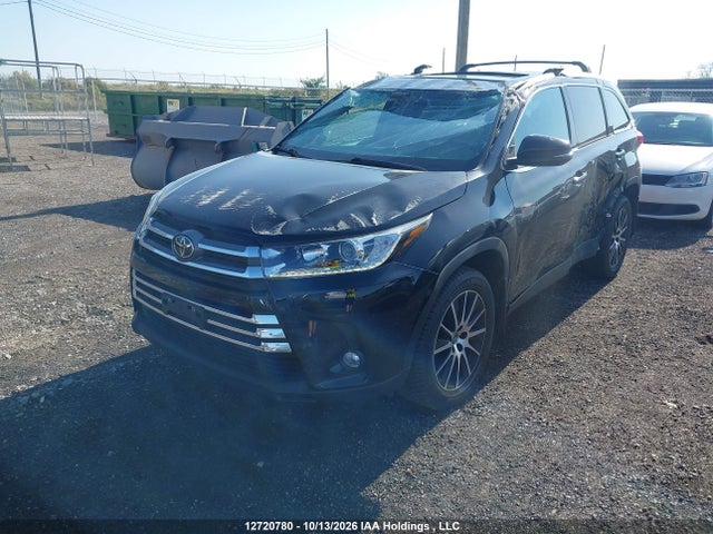 Продаж на аукціоні авто 2019 Toyota Highlander, vin: 5TDJZRFH3KS731842, номер лоту: 12720780