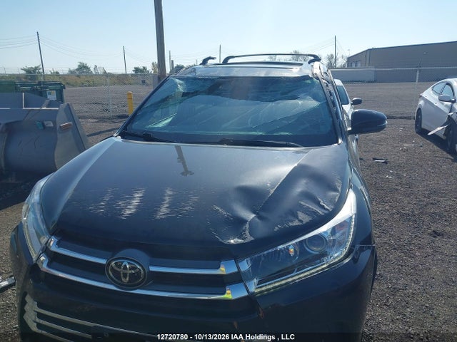Продаж на аукціоні авто 2019 Toyota Highlander, vin: 5TDJZRFH3KS731842, номер лоту: 12720780