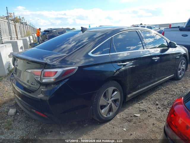KMHE34L19GA011197 Hyundai Sonata Hybrid Limited