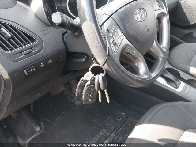 2014 Hyundai Tucson Gl მანქანა იყიდება აუქციონზე, vin: KM8JTCAF7EU824508, აუქციონის ნომერი: 12720819