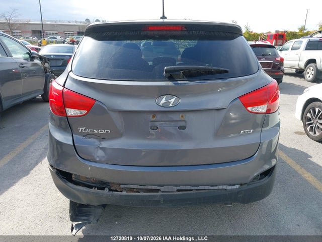 2014 Hyundai Tucson Gl მანქანა იყიდება აუქციონზე, vin: KM8JTCAF7EU824508, აუქციონის ნომერი: 12720819