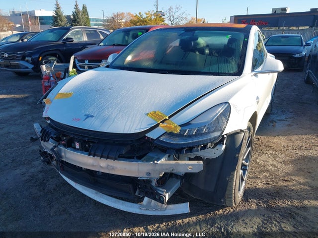 12720850 :رقم المزاد ، 5YJ3E1EA7JF023249 vin ، 2018 Tesla Model 3 Long Range/mid Range مزاد بيع
