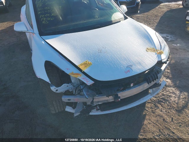12720850 :رقم المزاد ، 5YJ3E1EA7JF023249 vin ، 2018 Tesla Model 3 Long Range/mid Range مزاد بيع