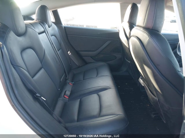 12720850 :رقم المزاد ، 5YJ3E1EA7JF023249 vin ، 2018 Tesla Model 3 Long Range/mid Range مزاد بيع