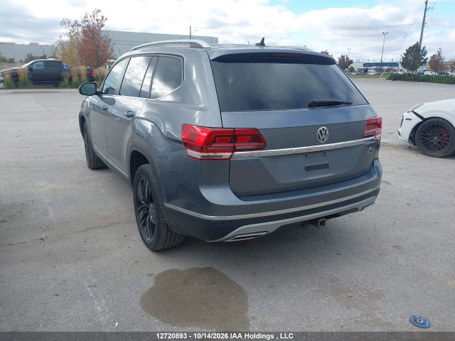 12720893 :رقم المزاد ، 1V2MR2CA7KC598174 vin ، 2019 Volkswagen Atlas مزاد بيع