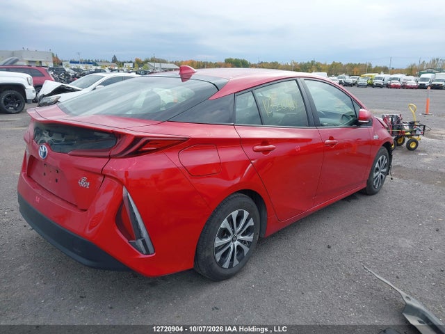 Продаж на аукціоні авто 2022 Toyota Prius Prime Le/xle/limited, vin: JTDKAMFPXN3218597, номер лоту: 12720904