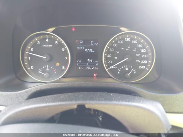 Hyundai ELANTRA SE 2018 5NPD74LF2JH327377 Image 7