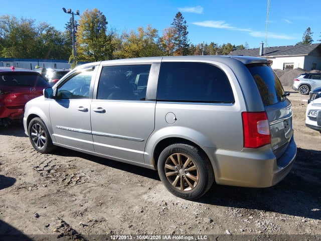Продажа на аукционе авто 2015 Chrysler Town & Country S, vin: 2C4RC1HG2FR714734, номер лота: 12720913