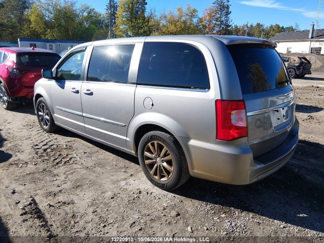Продажа на аукционе авто 2015 Chrysler Town & Country S, vin: 2C4RC1HG2FR714734, номер лота: 12720913