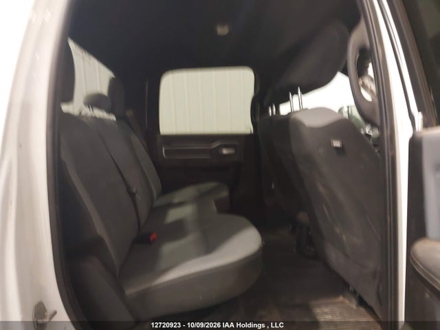 RAM 3500 Big Horn 2022 3C63R3DJ2NG243956 Image 8