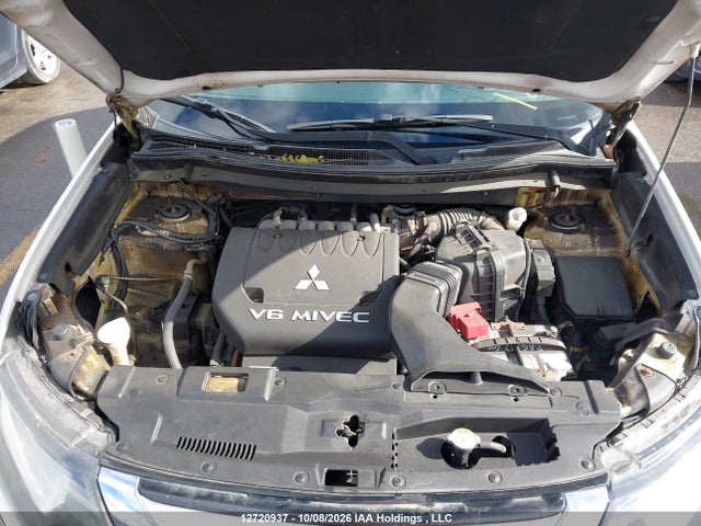12720937 :رقم المزاد ، JA4JZ3AX2GZ605421 vin ، 2016 Mitsubishi Outlander Se مزاد بيع