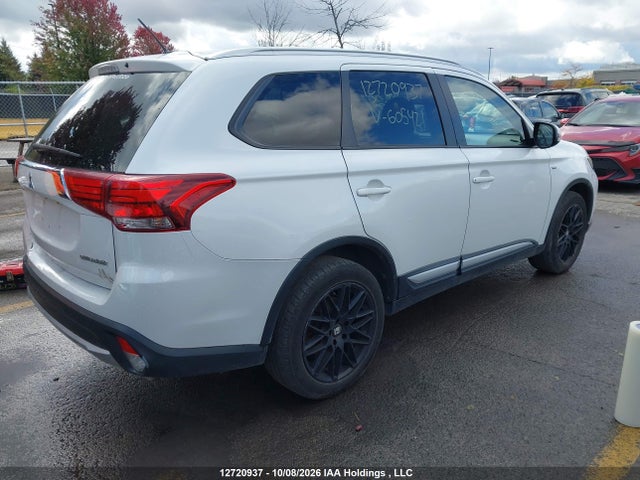12720937 :رقم المزاد ، JA4JZ3AX2GZ605421 vin ، 2016 Mitsubishi Outlander Se مزاد بيع