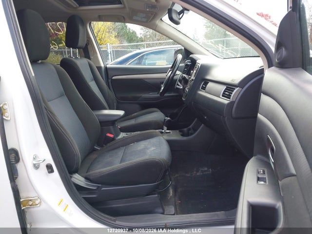 12720937 :رقم المزاد ، JA4JZ3AX2GZ605421 vin ، 2016 Mitsubishi Outlander Se مزاد بيع