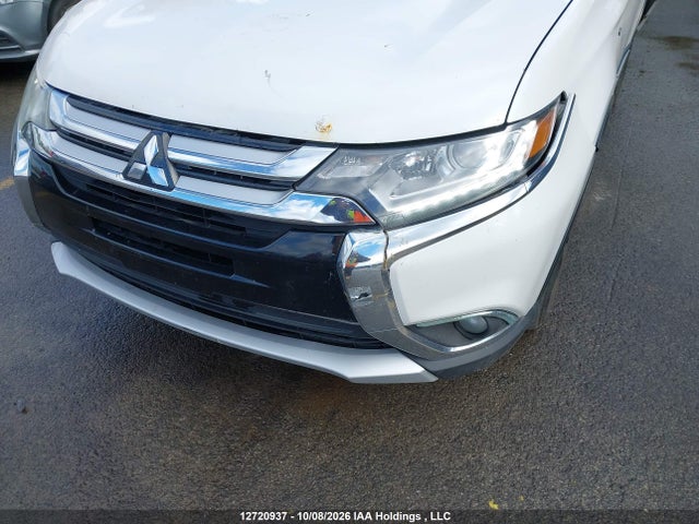 12720937 :رقم المزاد ، JA4JZ3AX2GZ605421 vin ، 2016 Mitsubishi Outlander Se مزاد بيع