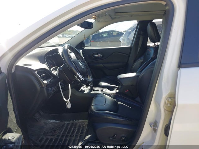 2019 Jeep Cherokee Trailhawk მანქანა იყიდება აუქციონზე, vin: 1C4PJMBX1KD147274, აუქციონის ნომერი: 12720965
