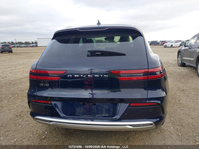 Genesis Electrified Gv70 Prestige Awd 2023 KMUMAET11PU006938 Image 17
