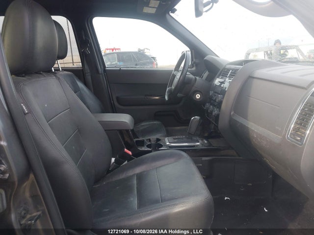 Продаж на аукціоні авто 2011 Ford Escape Limited, vin: 1FMCU9EG9BKC25984, номер лоту: 12721069